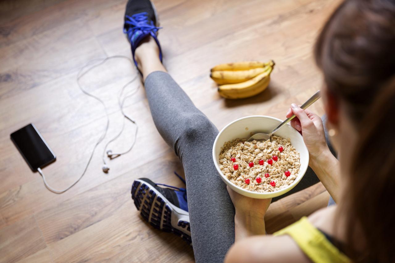 Kirsten Ziesmer, Sports Dietitian - On the Go Snacking for Busy Athletes